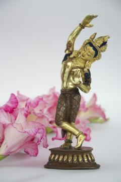 Buddha mit Gladiole